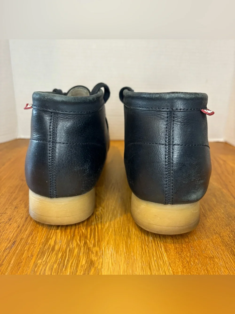 Clarks Stinson Hi Navy Blue Leather Chukka Boots Mens 9.5 Wallabee Style Lace Up